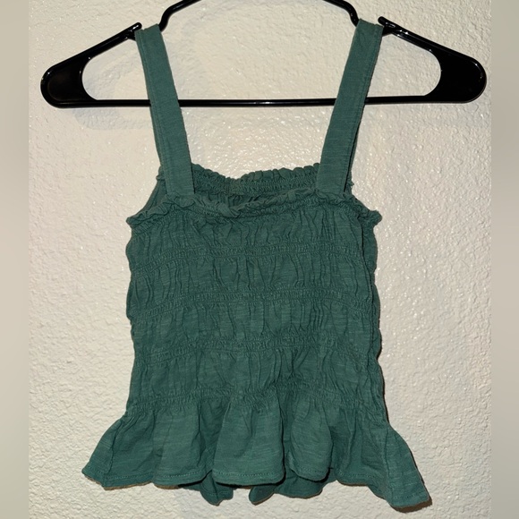 Universal Thread Green Sleeveless Ruffle Top - Picture 3 of 3